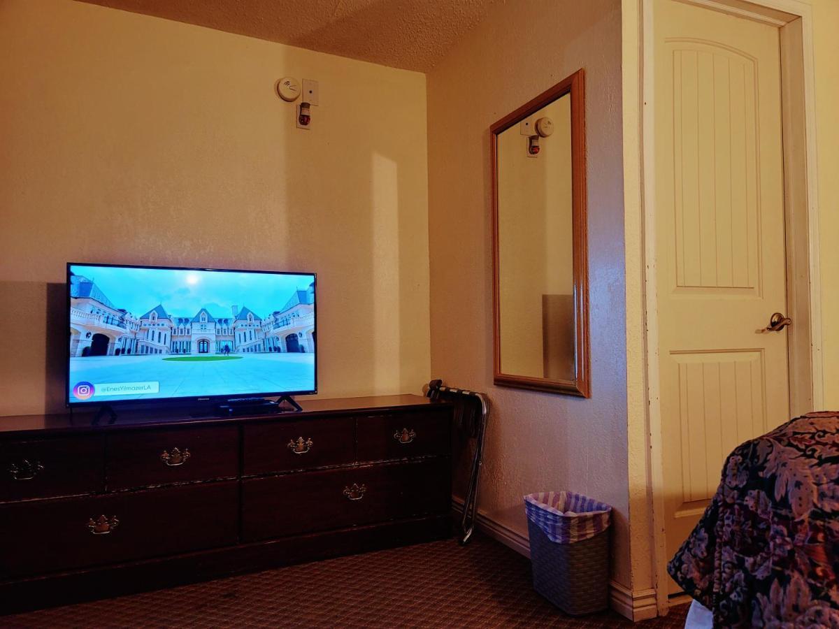 Travelors Lodge Motel & Rv Park Us-287&Us-96 Eads エクステリア 写真