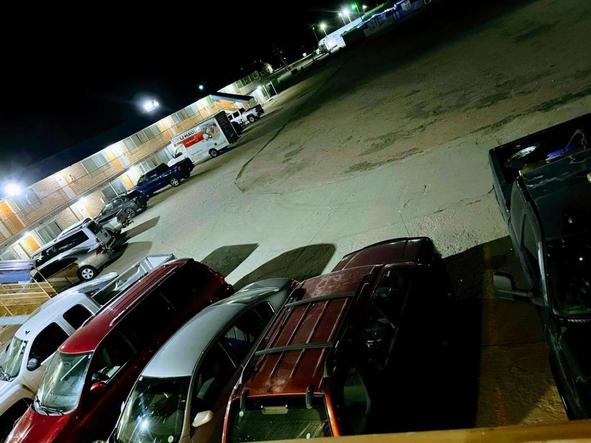 Travelors Lodge Motel & Rv Park Us-287&Us-96 Eads エクステリア 写真